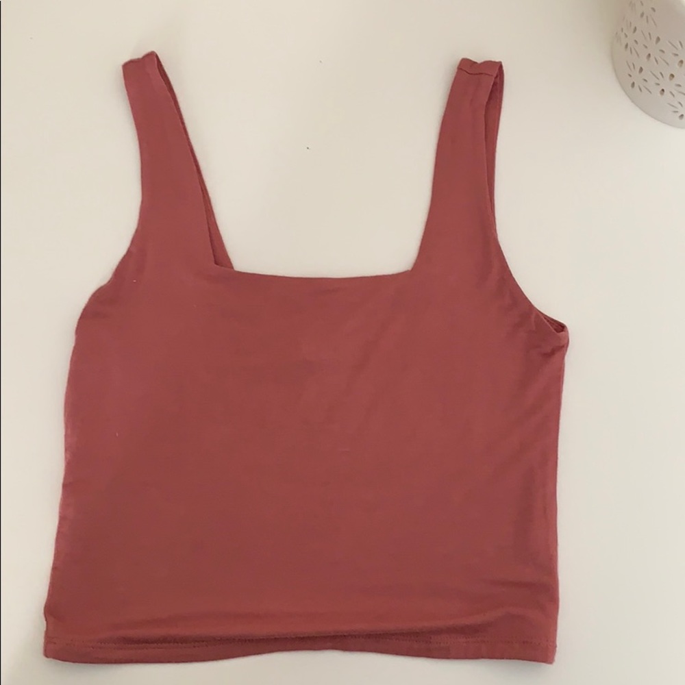 blush pink cropped tank top